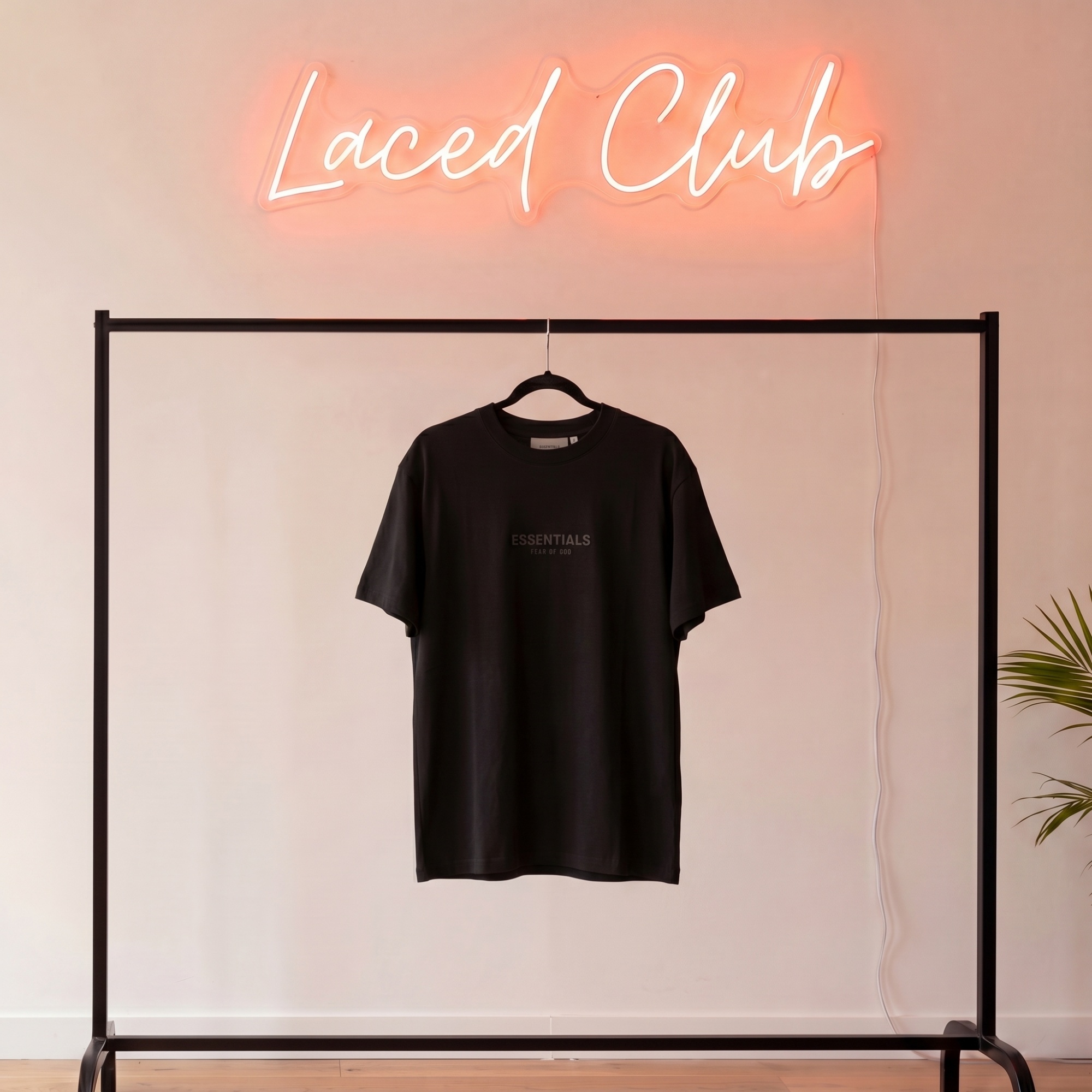 Fear of God Essentials Tee Center — Black
