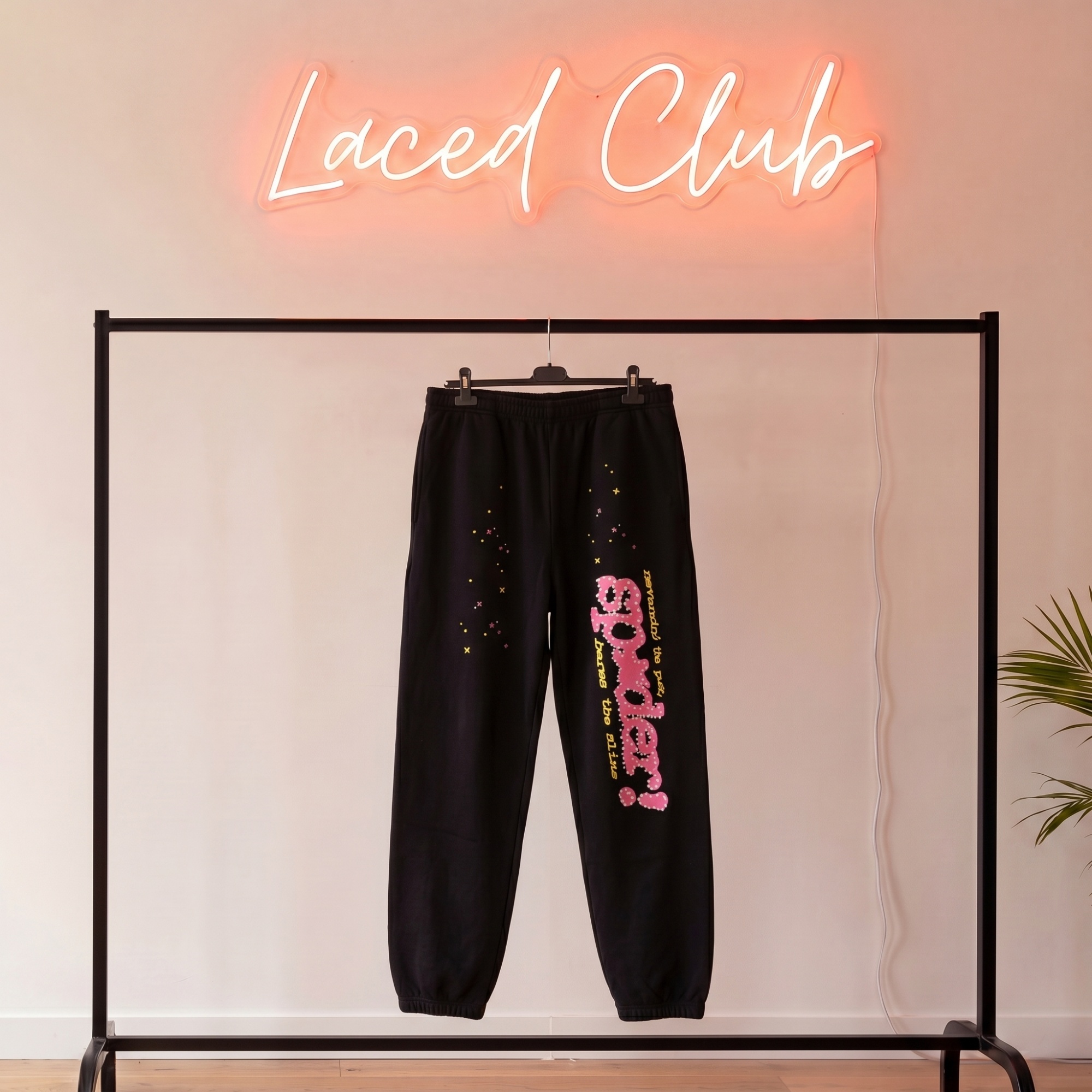 Sp5der P*NK Sweatpants — Black