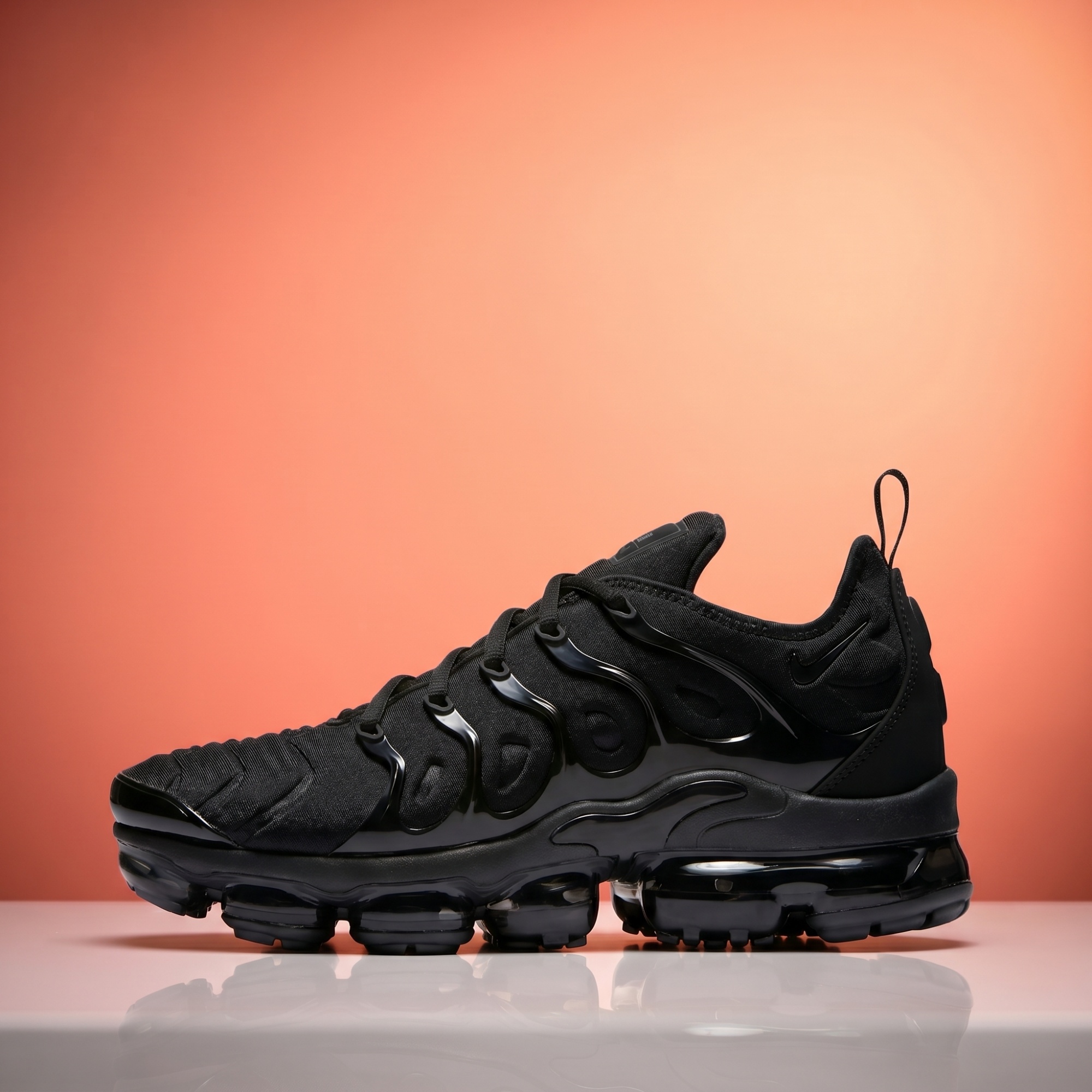 Nike Air VaporMax Plus — Triple Black