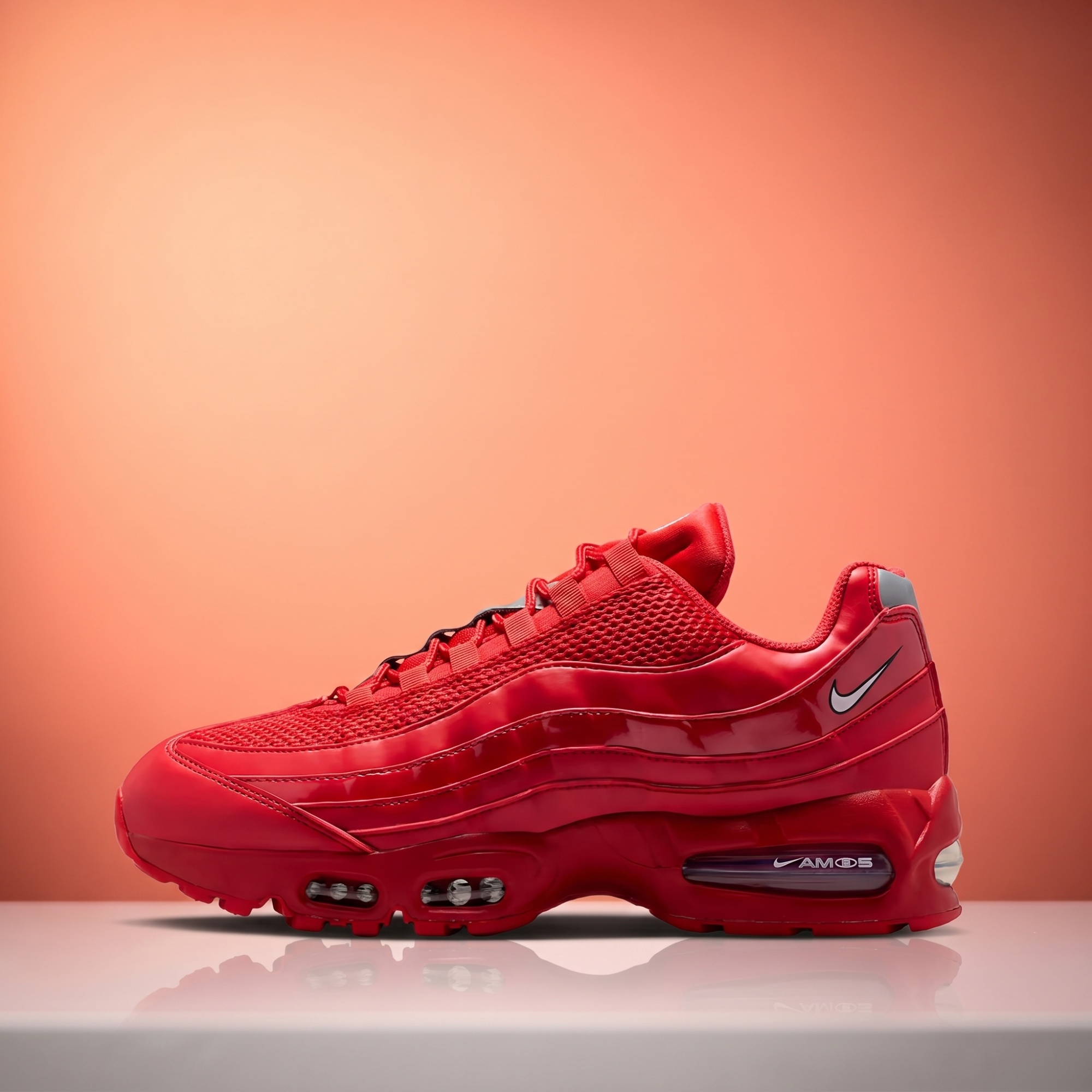 Nike Air Max 95 — Triple Red
